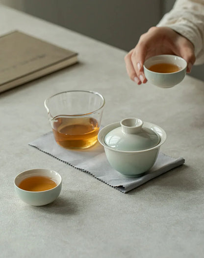 Elegante set da tè rosa sfumato per gli appassionati | Portatile & Elegante